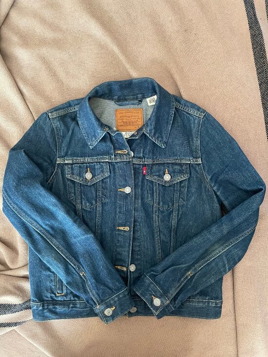 Levi's Jackets & Blazers - Levi's Denim Jacket